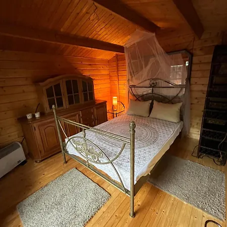 Pur, Haus Mit Grossen Garten Am Wald * Langendorf (Lower Saxony)