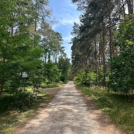 Pur, Haus Mit Grossen Garten Am Wald