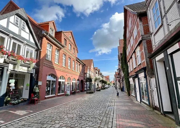 Pur, Haus Mit Grossen Garten Am Wald Langendorf (Lower Saxony)