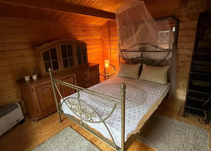 Pur, Haus Mit Grossen Garten Am Wald * Langendorf (Lower Saxony)